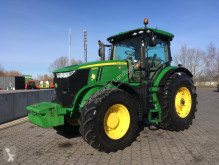 Zemědělský traktor John Deere 7230R použitý