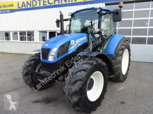 Tractor agrícola New Holland usado