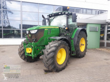 Tractor agrícola John Deere usado