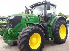 Tractor agrícola John Deere 6215 R usado