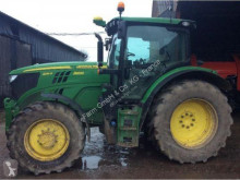Tractor agrícola John Deere usado