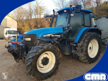 Tractor agrícola New Holland usado