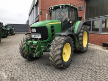 Tractor agrícola John Deere usado