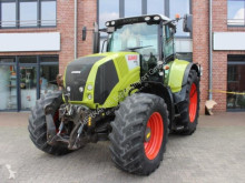 Tractor agrícola Claas Axion 810 usado