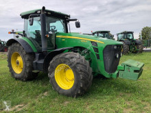 Trattore agricolo John Deere 8345R usato