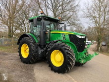 Tractor agrícola John Deere usado