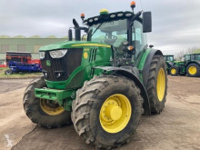 Tractor agrícola John Deere usado