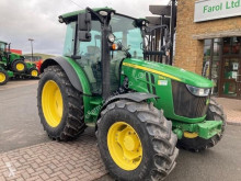 Tractor agrícola John Deere usado
