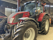 Tractor agricol Valtra second-hand