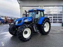Trattore agricolo New Holland usato