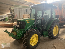 Tractor agrícola John Deere usado