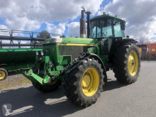 Trattore agricolo John Deere usato