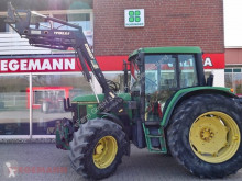 Tractor agrícola John Deere usado