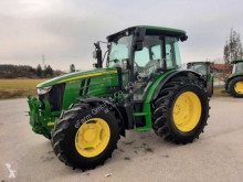 Zemědělský traktor John Deere použitý