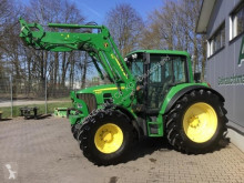 Tractor agrícola John Deere usado