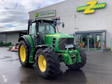 Tractor agrícola John Deere usado