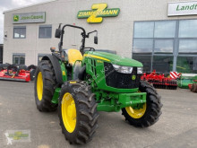Tractor agrícola John Deere usado