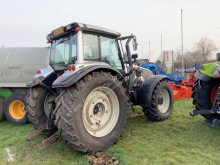 Tractor agrícola Valtra usado