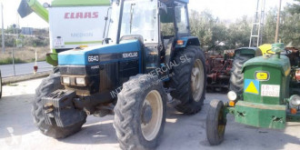 Tractor agrícola otro tractor New Holland 6640