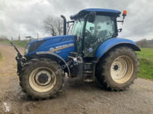 Lantbrukstraktor New Holland begagnad
