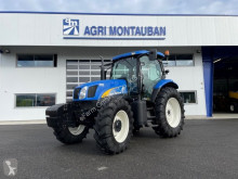 Lantbrukstraktor New Holland begagnad