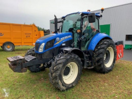 Lantbrukstraktor New Holland begagnad