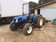 Lantbrukstraktor New Holland begagnad