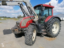 Tractor agrícola Valtra usado
