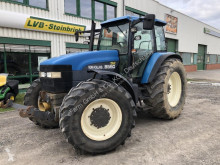 Tractor agrícola New Holland usado