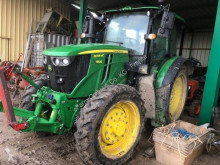 Trattore agricolo John Deere usato
