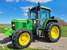 Tractor agrícola John Deere 6110 usado