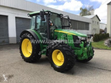 Trattore agricolo John Deere