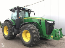 Zemědělský traktor John Deere použitý