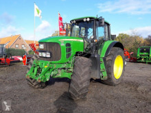 Tractor agrícola John Deere