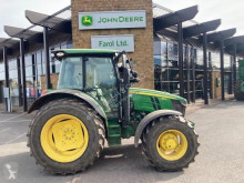Tractor agrícola John Deere usado