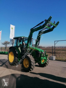 Mezőgazdasági traktor John Deere használt