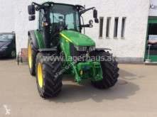 Trattore agricolo John Deere usato