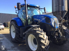 Lantbrukstraktor New Holland begagnad