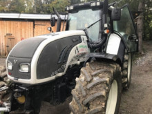 Tractor agrícola Valtra usado