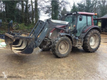 Tractor agrícola Valtra usado
