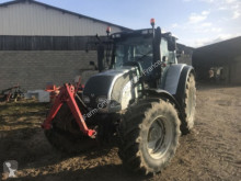 Tractor agrícola Valtra usado