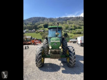 Tractor agrícola John Deere usado