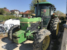 Tractor agrícola John Deere 2850 usado