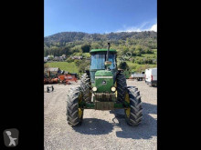 Tracteur agricole John Deere 3040