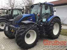 Tractor agrícola Valtra usado