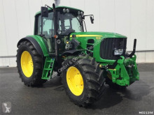 Tractor agrícola John Deere usado