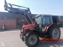 Tractor agrícola Massey Ferguson usado