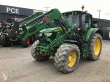 Tractor agrícola John Deere usado