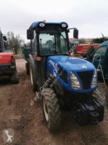 New Holland farm tractor used