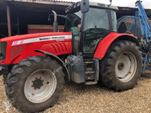 Tracteur agricole Massey Ferguson